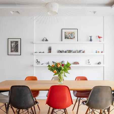 Apartment Veeve - Peaceful Gallery
