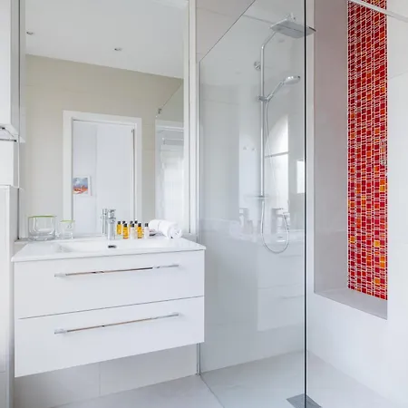 Veeve - Peaceful Gallery Apartment Paris
